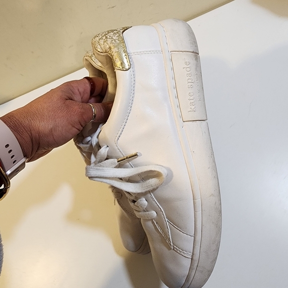Kate Spade  ♠️ New York women's White Leather Casual lace-up Sneaker 9B - Picture 3 of 14